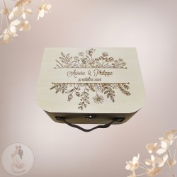 Valise cadeau en bois gravé,...