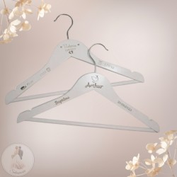 Cintre enfant bois blanc...