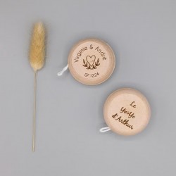 Yoyo en bois gravé personnalisé
